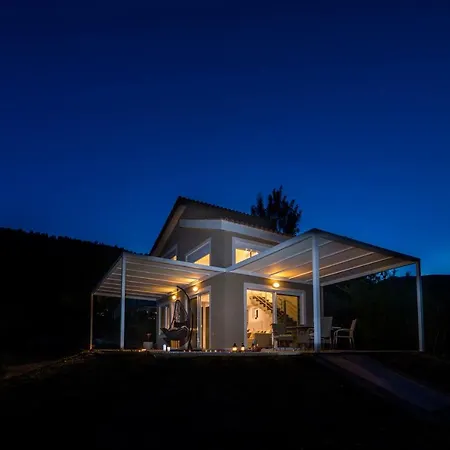 Natura Prive Jacuzzi Villa