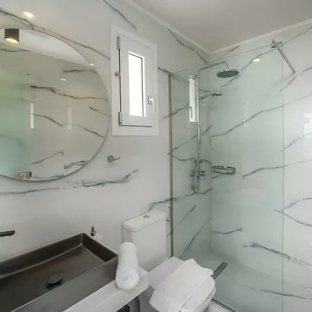 Natura Prive Jacuzzi